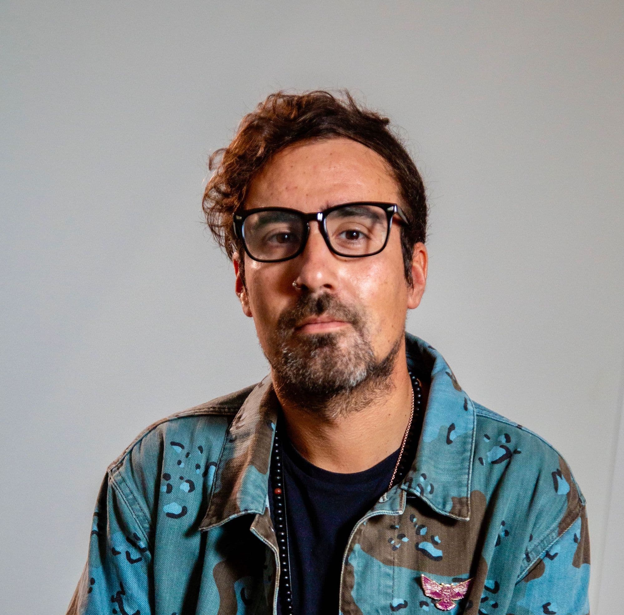 Retrato de Omar Tenani, compositor y supervisor musical
